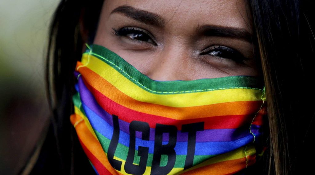 LGBT, EU Parliament will light up in rainbow colors
