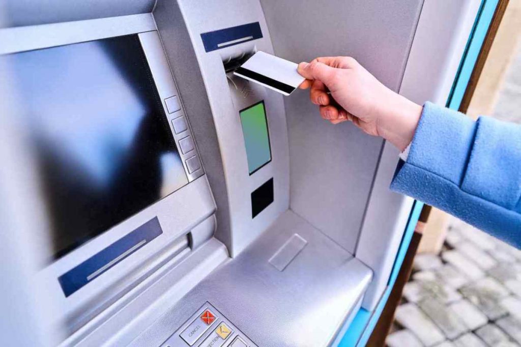 What is the maximum amount of cash withdrawals per month