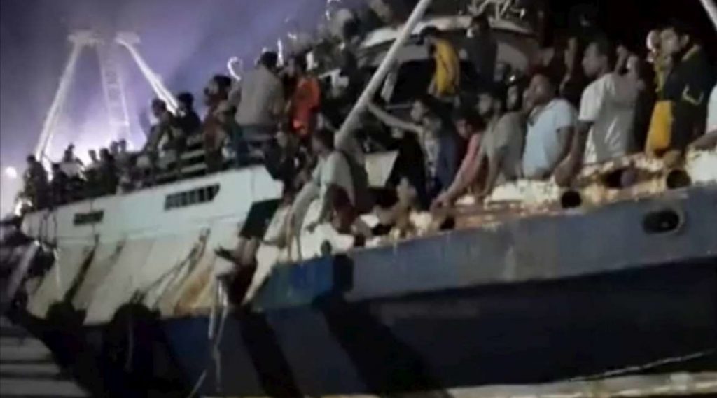 Migrants descended at full speed in Lampedusa: more than 500 people rescued