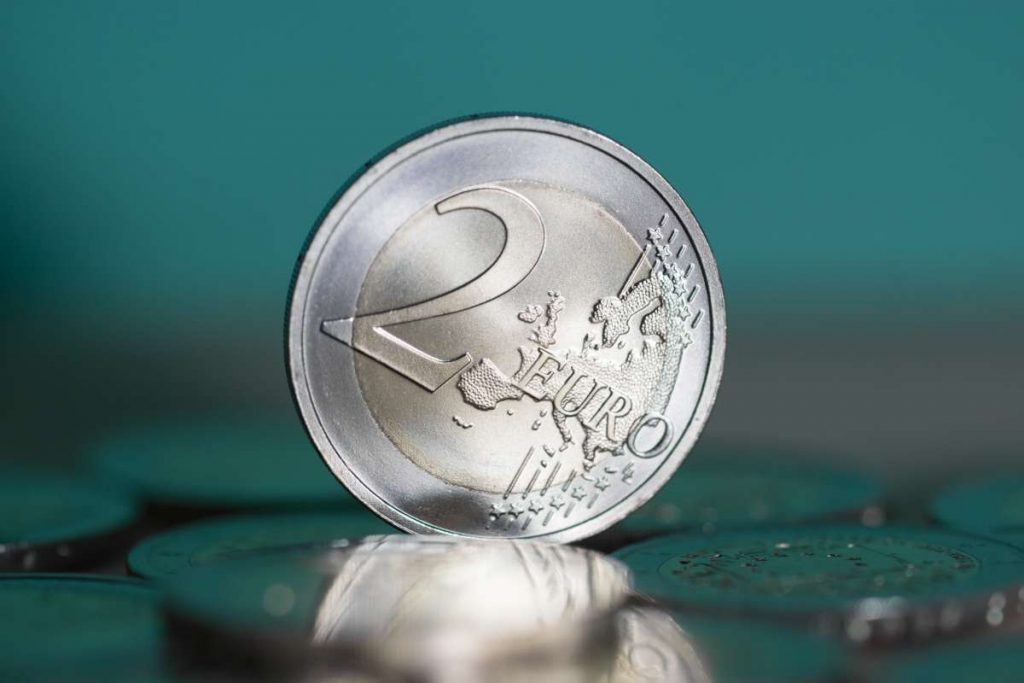 It's like the euro but it's a foreign currency: the most common mistakes