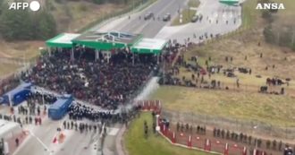 Belarus, thousands of migrants crowd the border with Poland: the above photos were released by the authorities - video