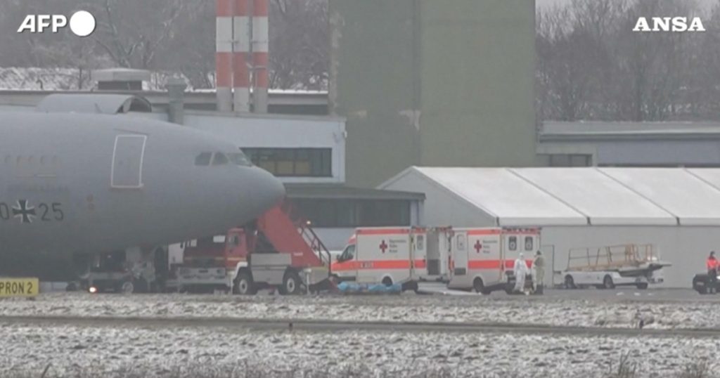 COVID-19, the German Air Force has begun transferring patients to intensive care