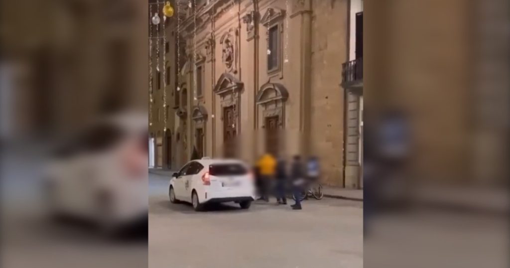 Florence, taxi driver kicked and slapped tourist: license suspended.  And pictures go all over the internet - video