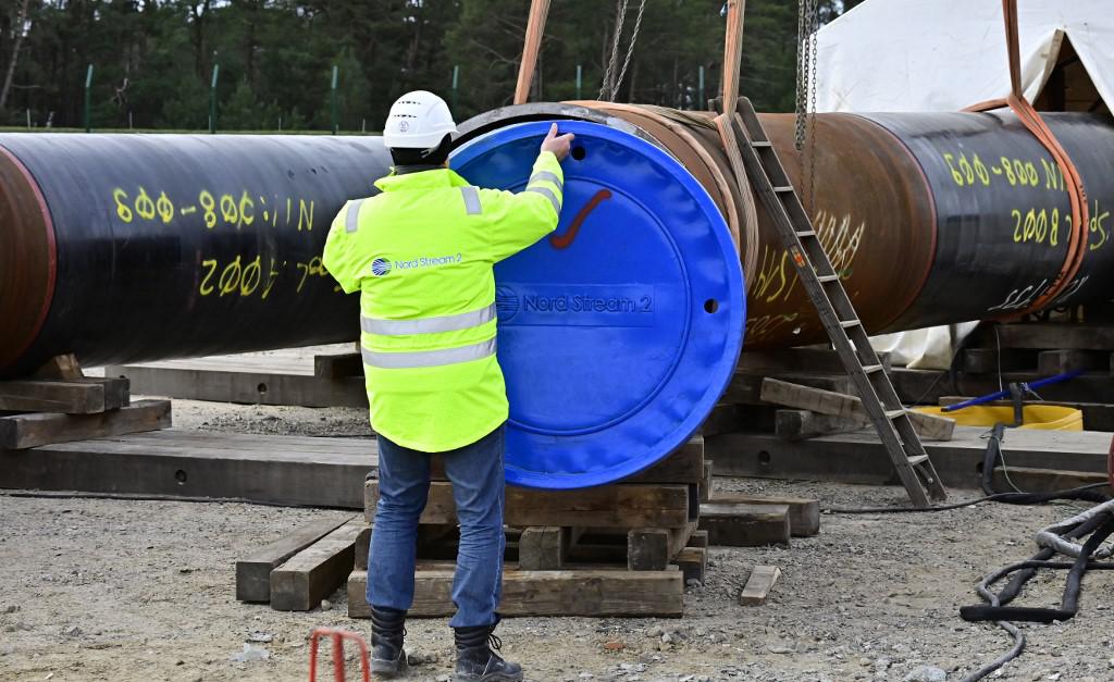 Ukraine, Russia and Germany: "The license for the Nord Stream 2 gas pipeline has been suspended"