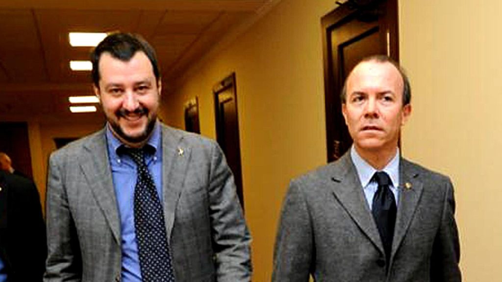 "He is a supporter of Putin": Savoni's resignation prompts center-right in Lombardy.  The corporation arises