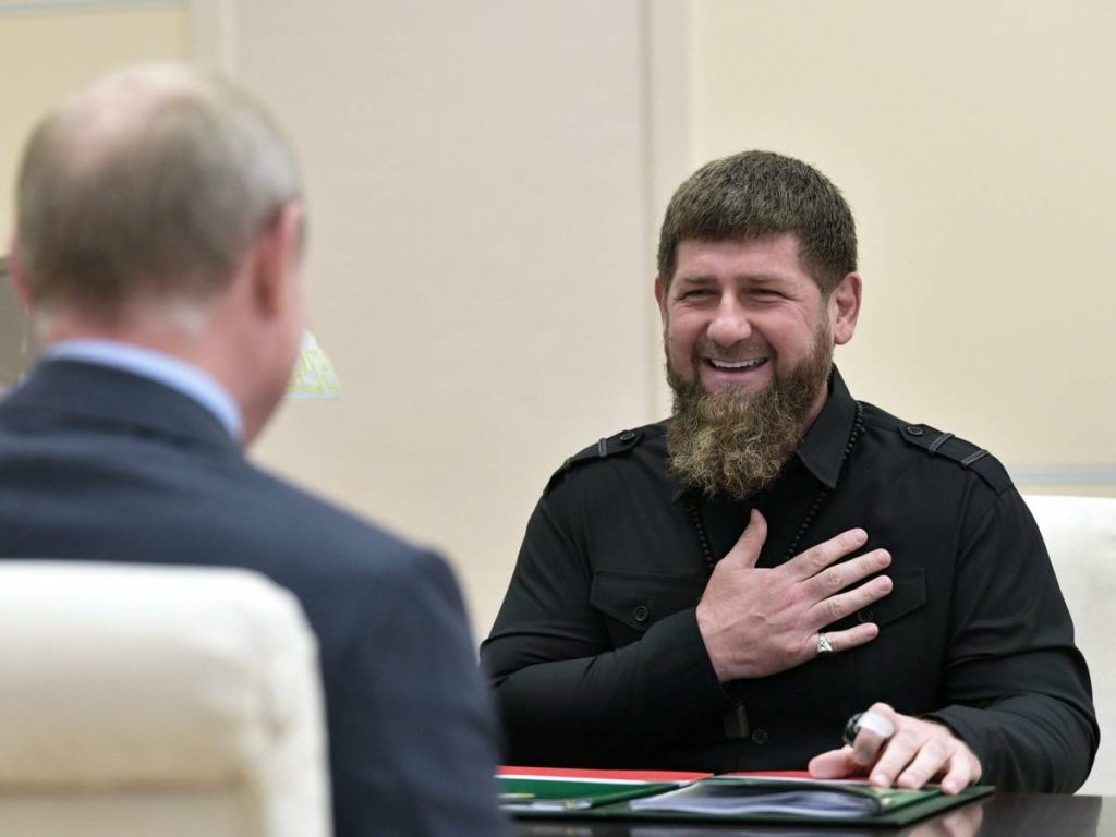 USA: The Russians are in the swamp in Donbass.  But Chechen Kadyrov declares victories