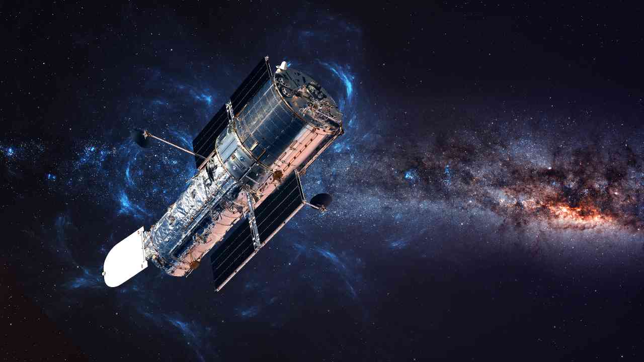 Hubble telescope 20220518 CMAG