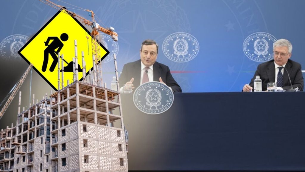 With the construction site of Palazzo Chigi Draghi, Pnrr . ruined