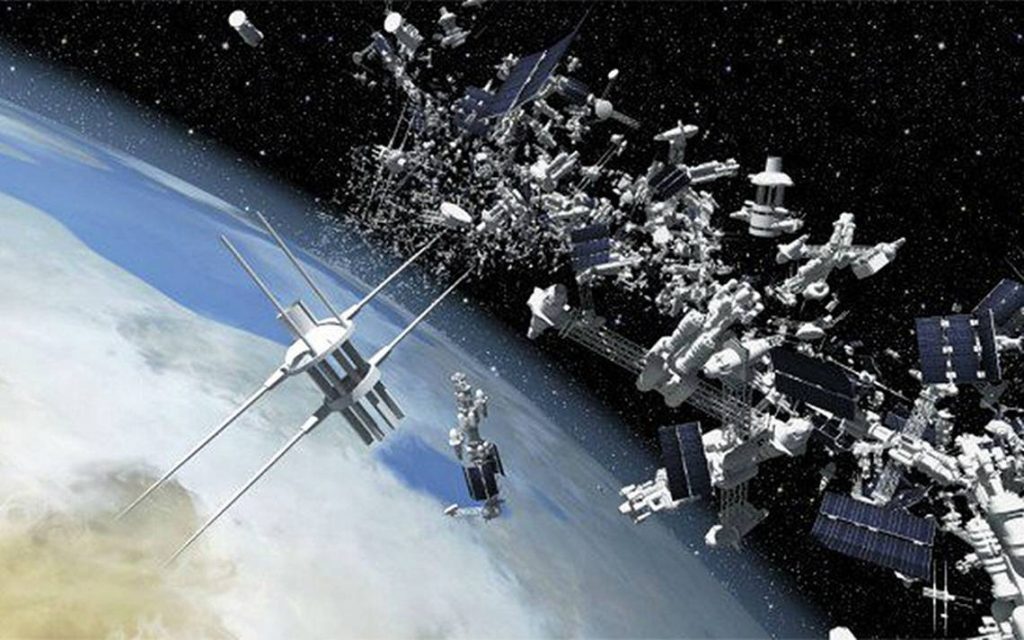 Satelliti e Detriti: Spazzatura Spaziale invade Orbite Terrestri Basse