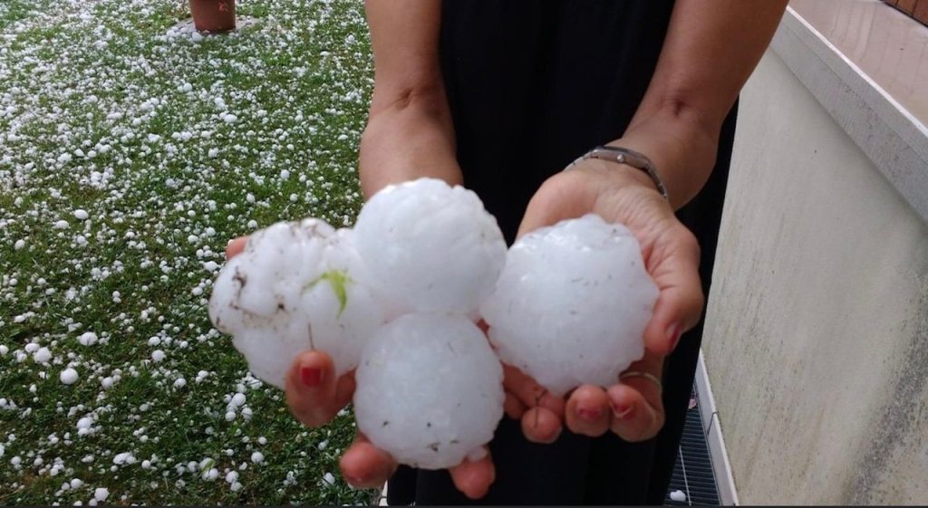 Strong thunderstorms and hail are expected tomorrow