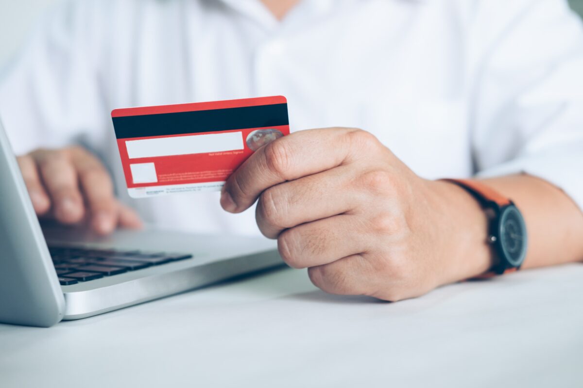 Online business concept of shopping people and paying by credit card minutes
