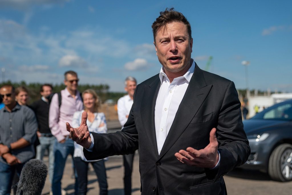 Energy crisis, Musk curbs green tipping point: "If we give up oil and gas now, civilization will collapse"