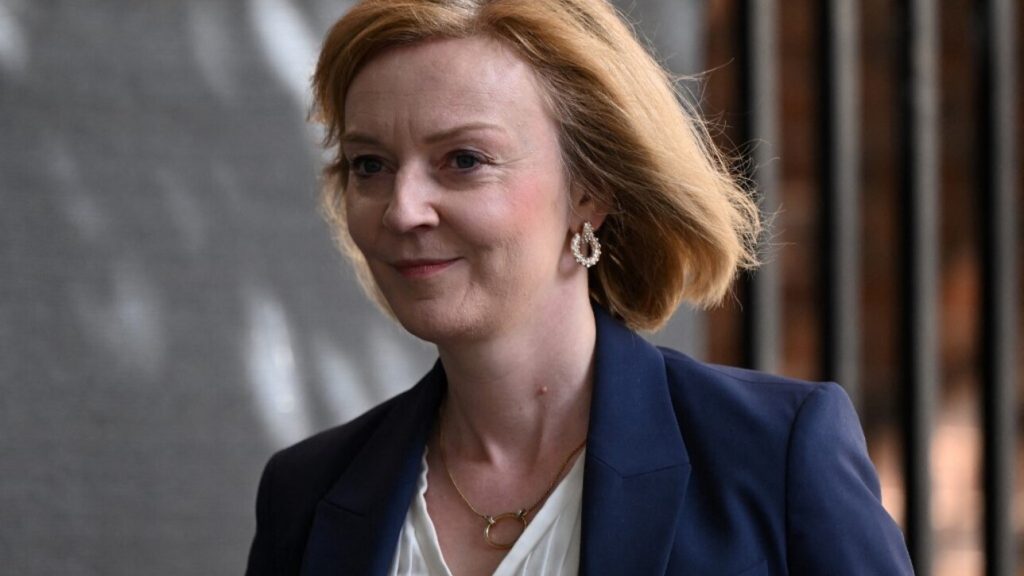 Gb, Prime Minister nominee Liz Truss wants to scrap taxes on fast food