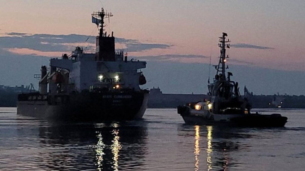 Ukrainian ships arrive in Italy