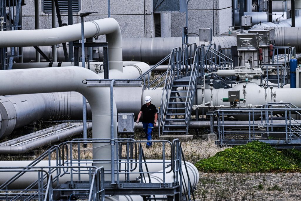 Moscow squeezes gas for Europe, the Kremlin estimates: "That's how much we will reduce flows until December"