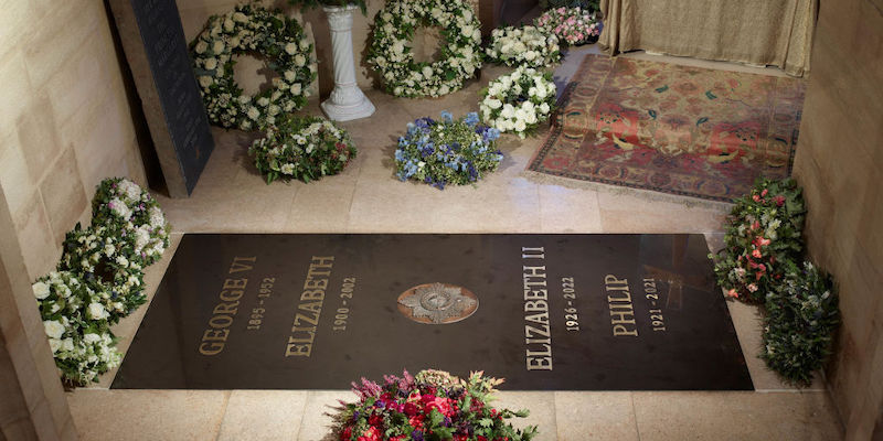 See the tomb of Queen Elizabeth II |  Blinks