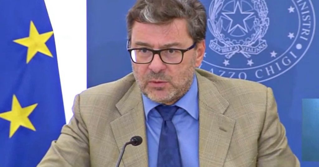 Manipulator, Giorgetti in Brussels: "We will cancel aid and tax cuts when energy prices return to pre-crisis levels"