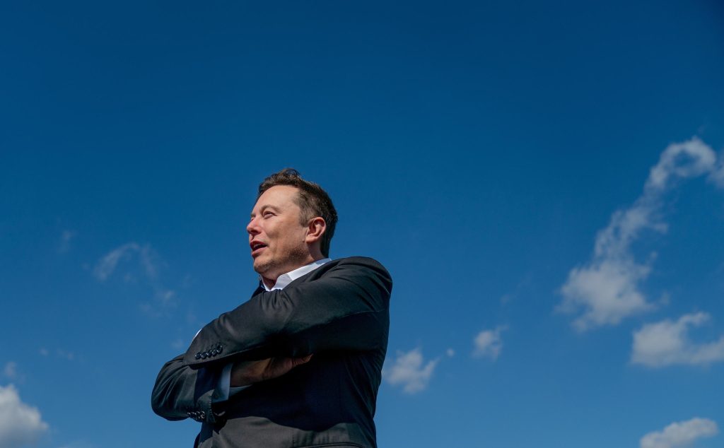 Elon Musk makes a sweeping survey of the Twitter board and becomes the sole director of the company