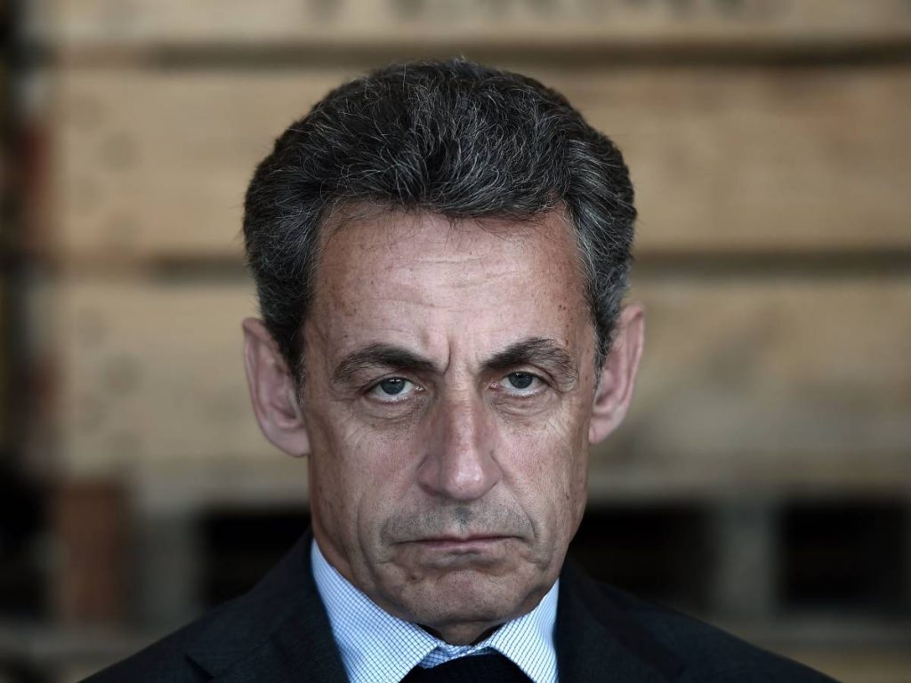 "World Cup vs Paris Saint-Germain".  Responsibilities of Qatargate and Sarkozy
